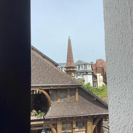 Les Halles Centre Parking En Option